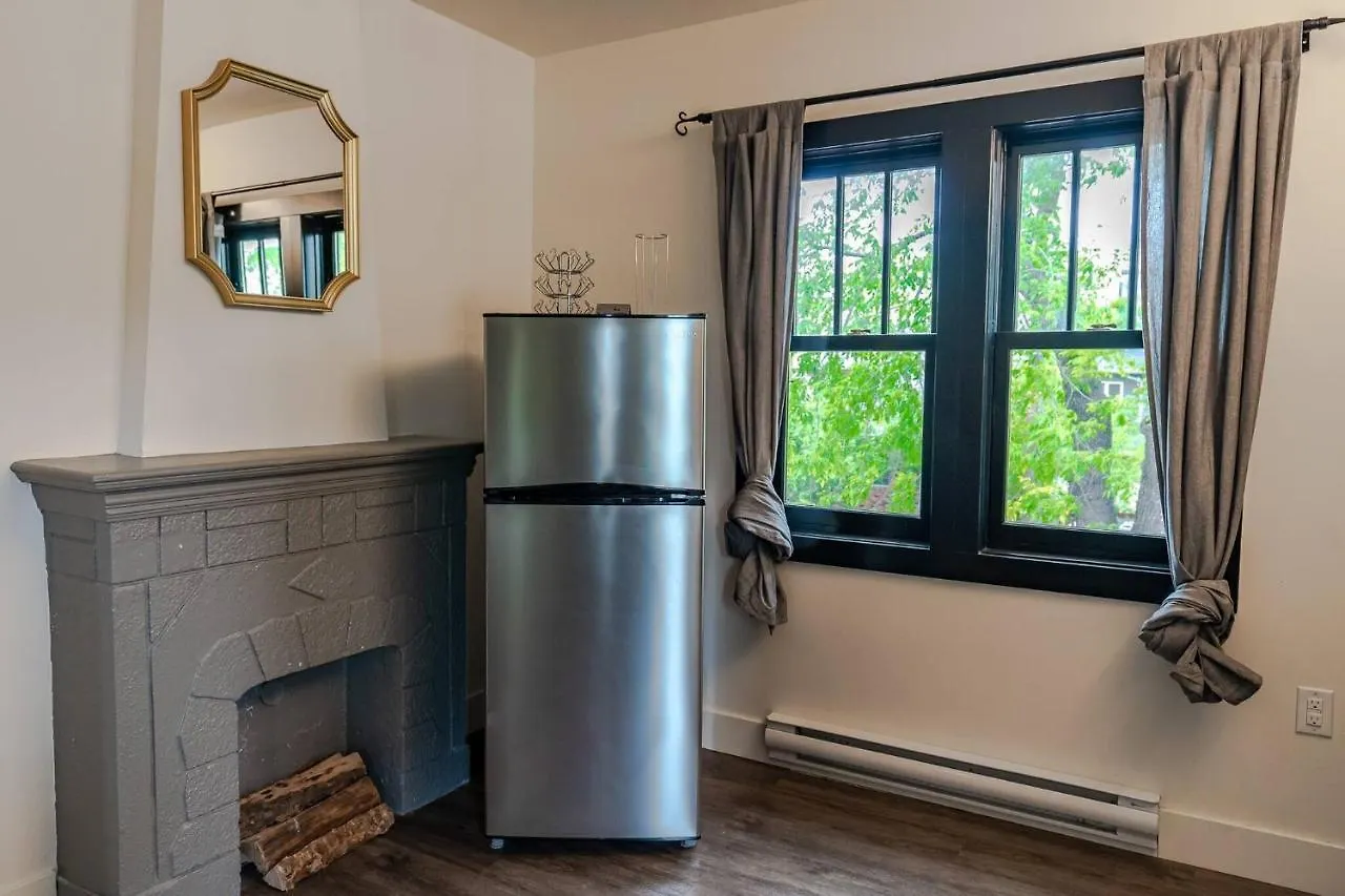 Apartment Historical Building 1Br 1Ba Walk To Rogers Place Edmonton