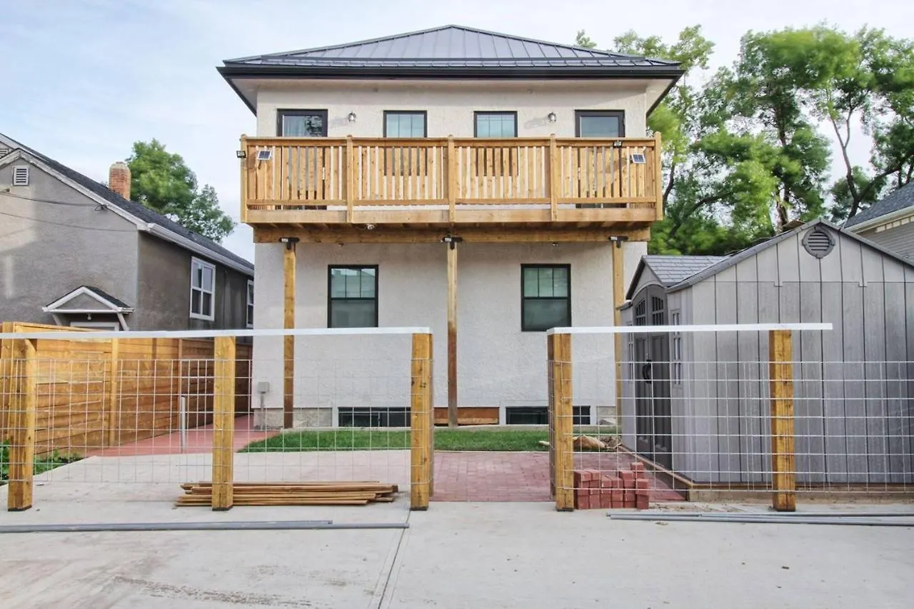 Historical Building 1Br 1Ba Walk To Rogers Place Edmonton