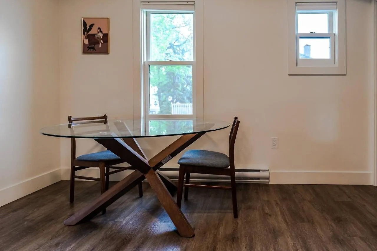Historical Building 1Br 1Ba Walk To Rogers Place location