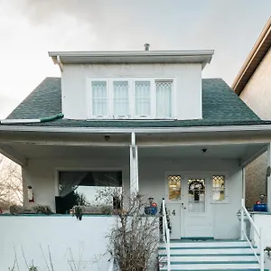  Bed & Breakfast Quaint & Cozy